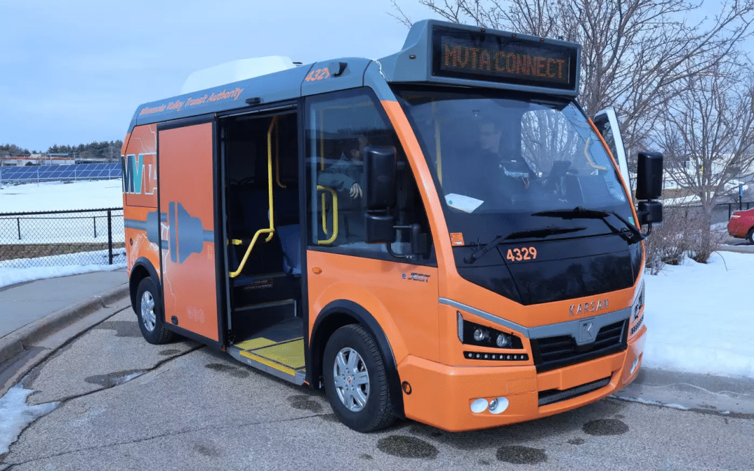 Photo of the vehicle wrap for the Karsan e-Jest electric bus for MVTA done by Visual Impact